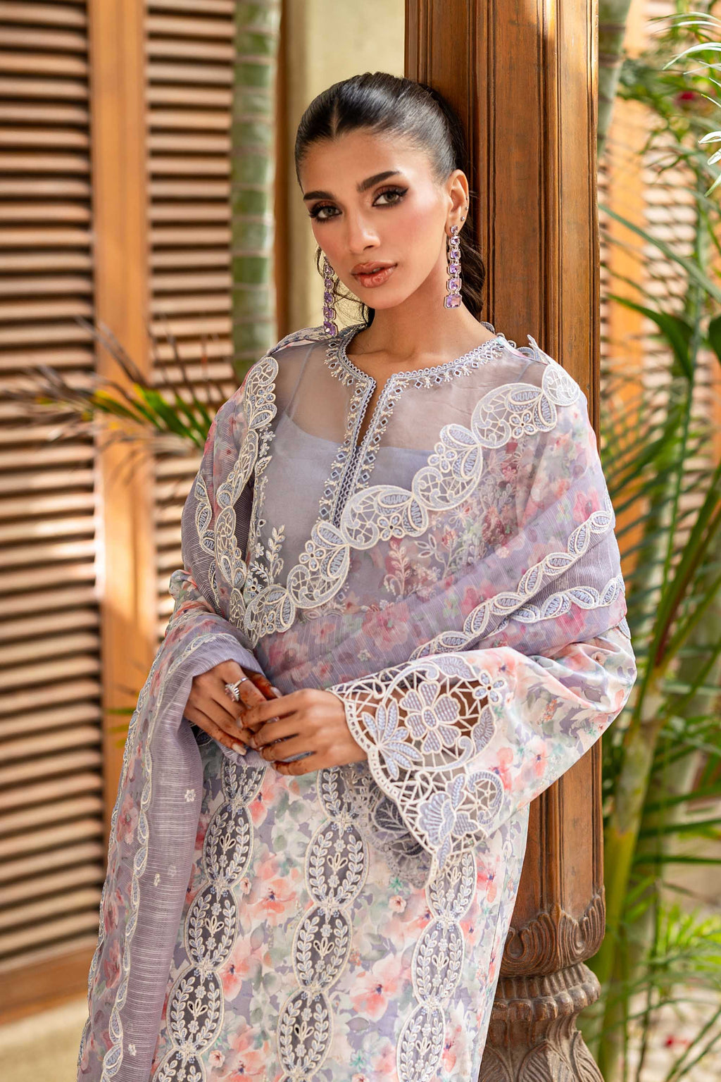 Akbar Aslam | Pret Lawn | Linea