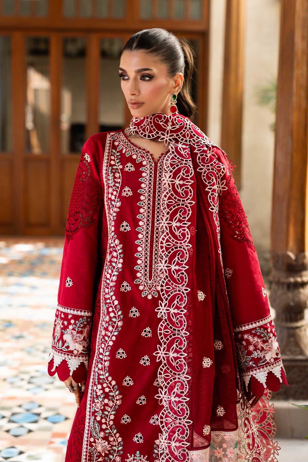 Akbar Aslam | Pret Lawn | Noeva