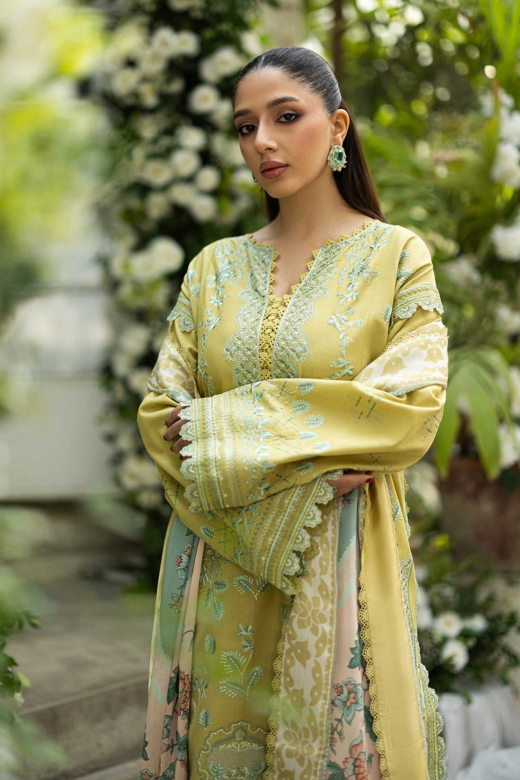 Akbar Aslam | Elaria RTW Lawn 26 | Elysia