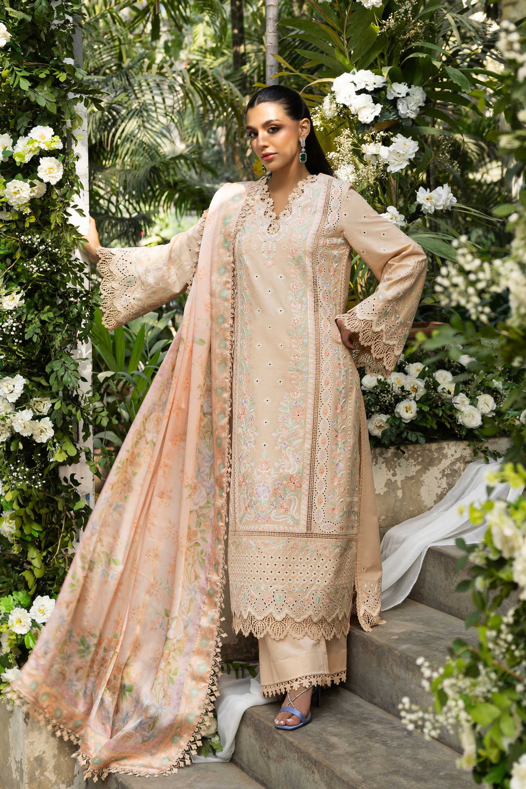Akbar Aslam | Pret Lawn | Odette