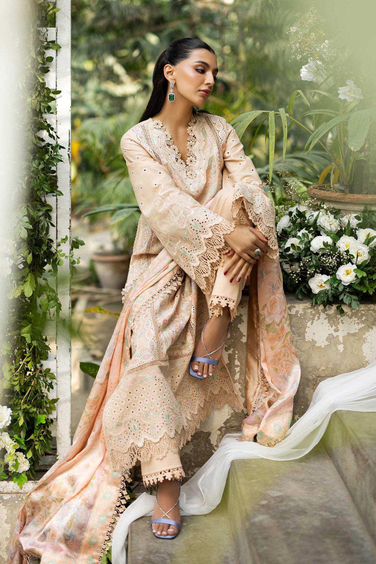 Akbar Aslam | Pret Lawn | Odette