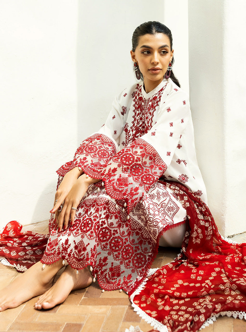 Zainab Chottani | Chikankari 25 | Reem - 8B - Riwayat-e-Khas