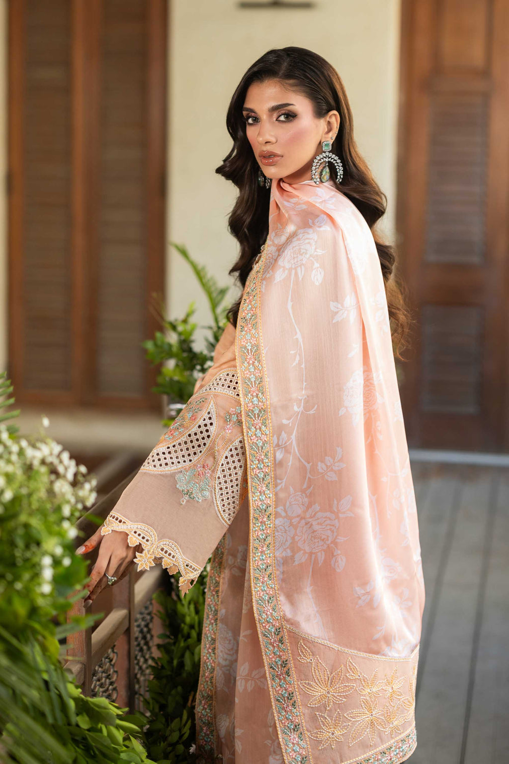 Akbar Aslam | Pret Lawn | Elin