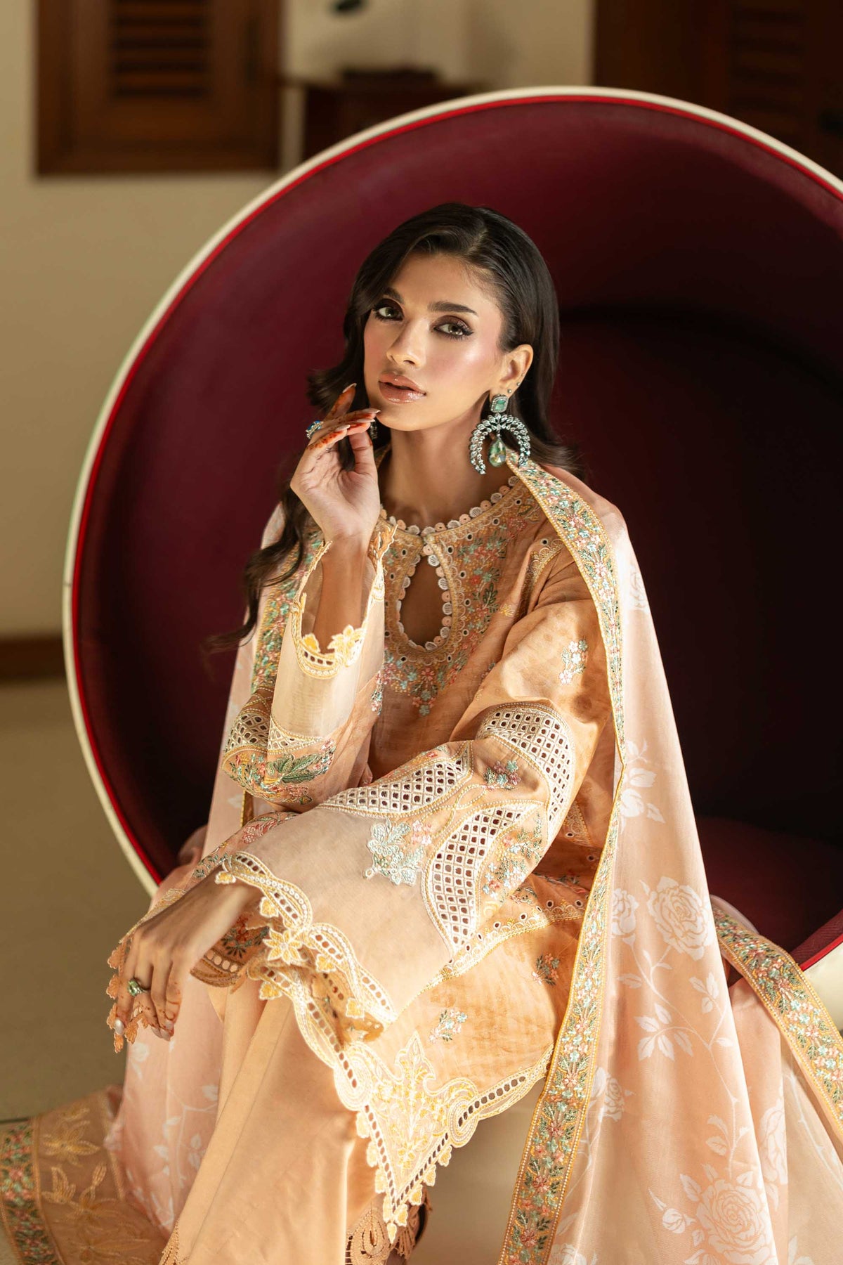 Akbar Aslam | Pret Lawn | Elin