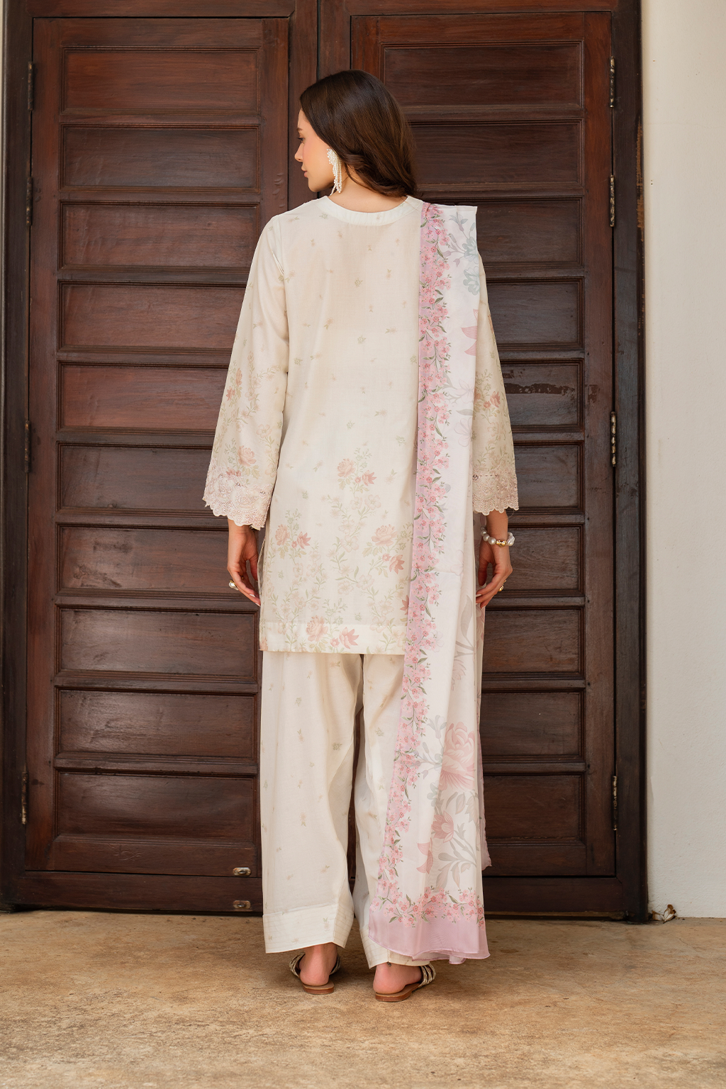 Iznik | lawn 26 | UE-491