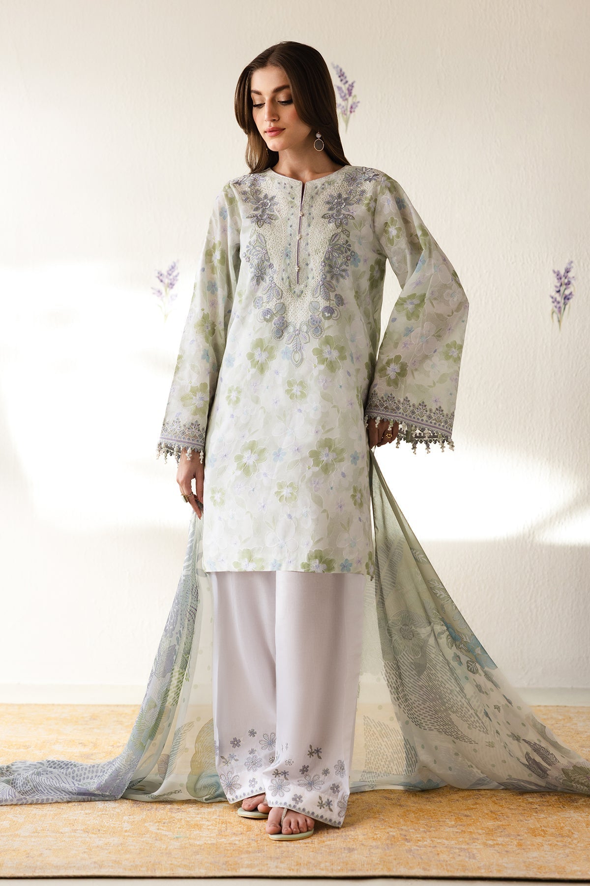 Baroque | Embroidered Lawn | SF-4425