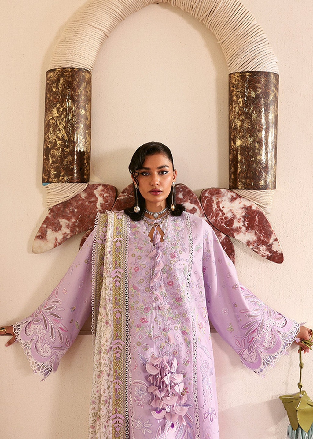 Suffuse | Luxury Lawn 25 | YASMIN