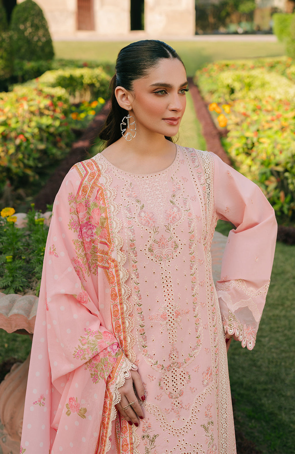 Fiona | Sarang Lawn 25 | Cemila