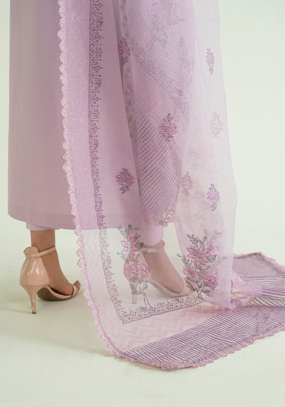 Zarqash | Whispers of Summer | LAVENDER VINES