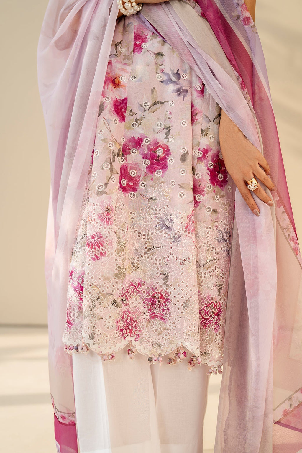 Baroque | Embroidered Lawn | SF-4276