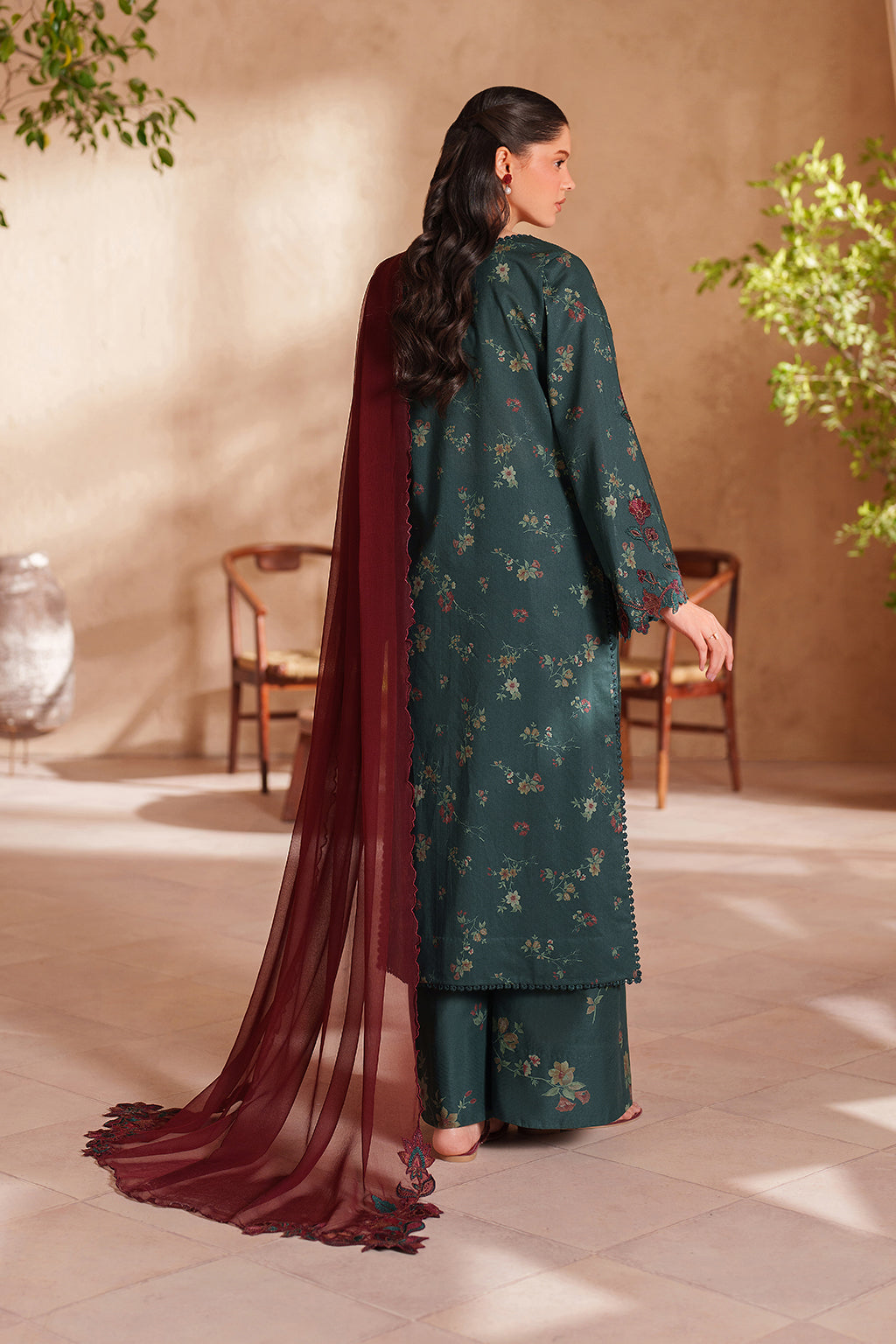 Iznik | Eid Lawn | EL-11 Embroidered Lawn