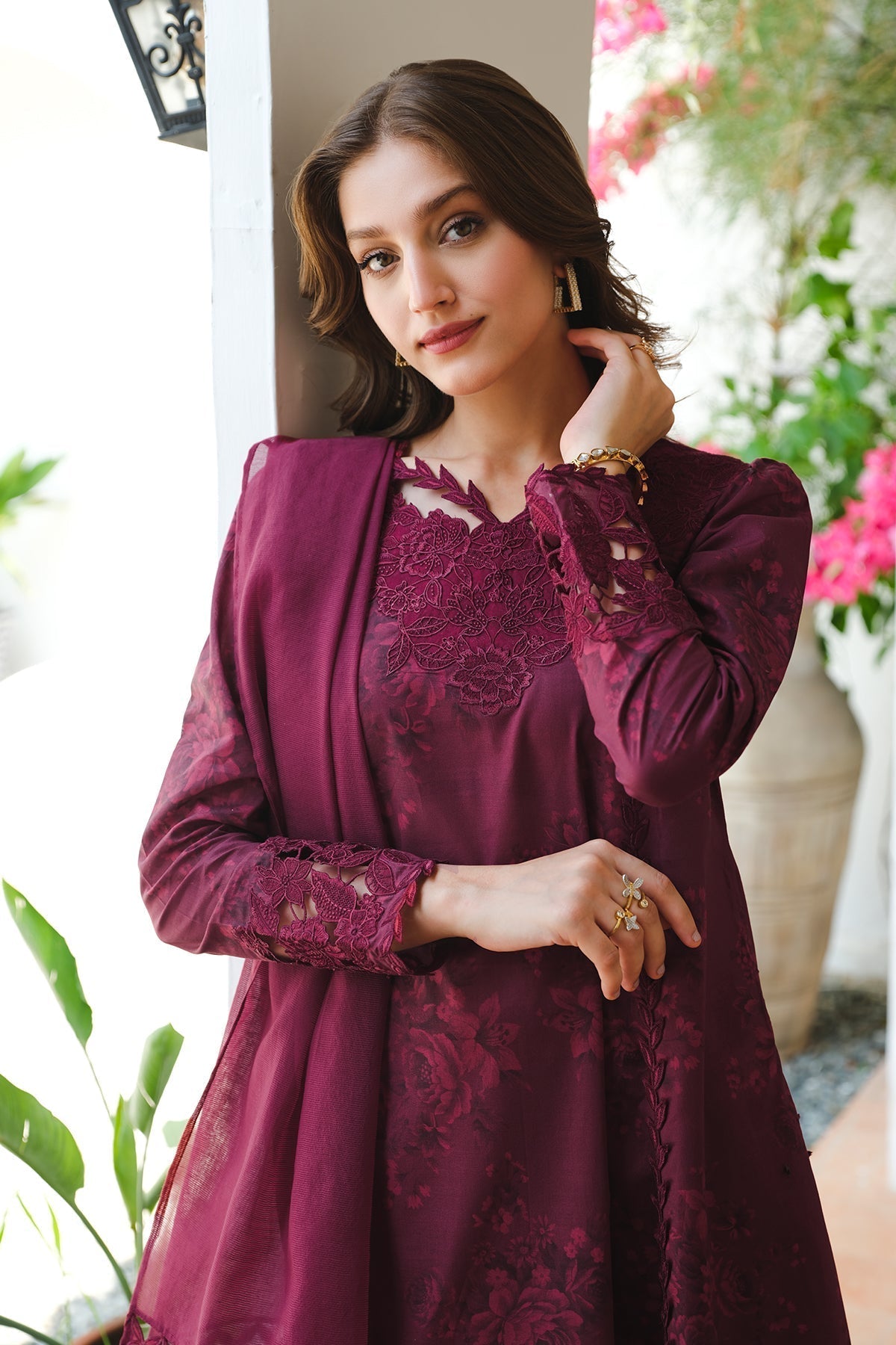 Baroque | Embroidered Lawn | SF-645