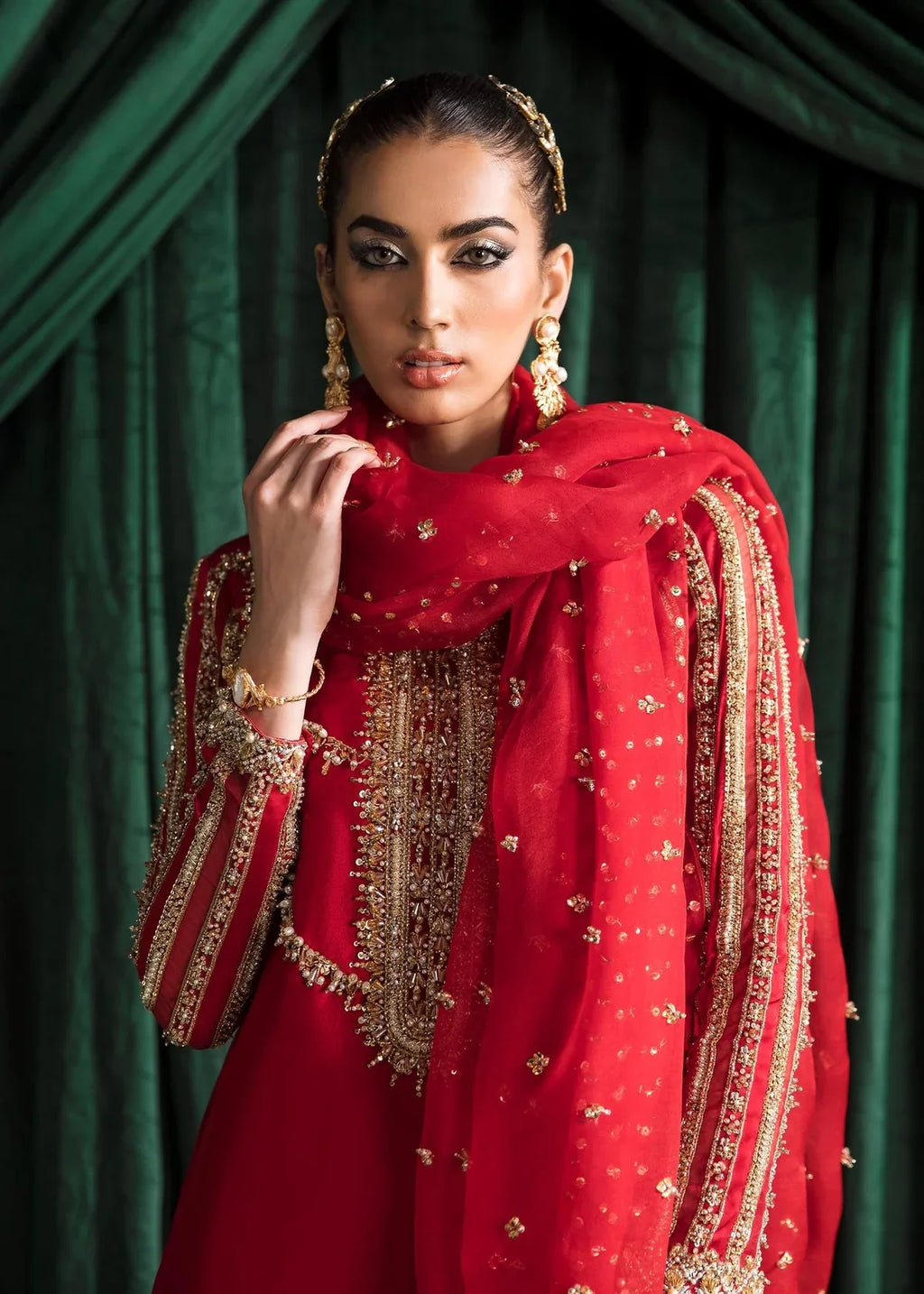 Kanwal Malik | Tesoro Collection | CHARISMA