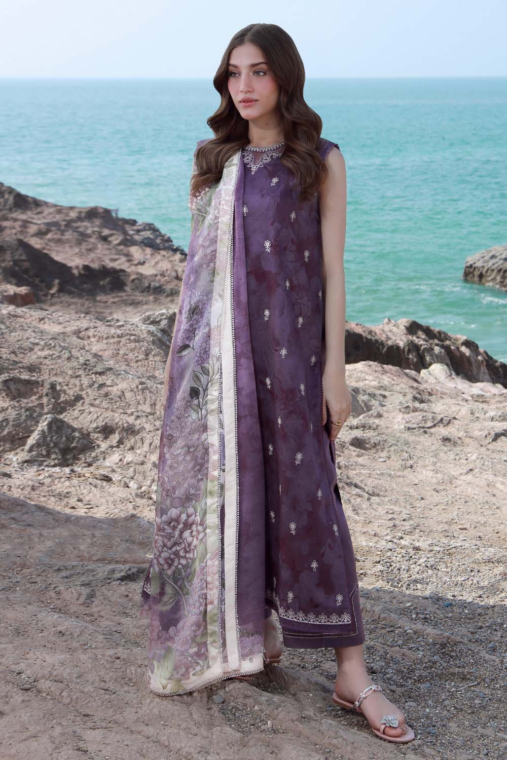 Seran | Afsanah Lawn 25 | MYRA - Riwayat-e-Khas