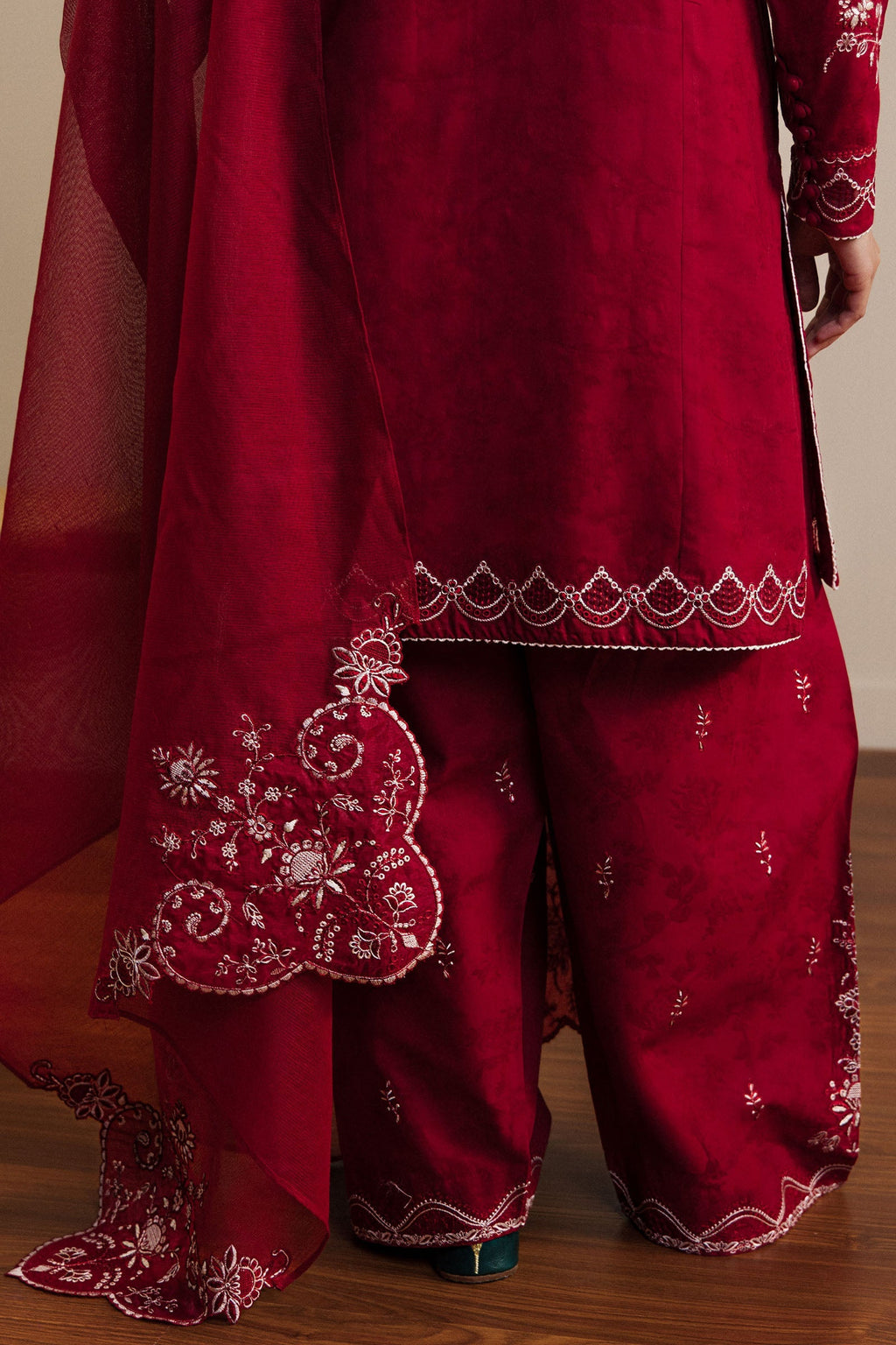 Zara Shahjahan | PRET EID II 2026 | SURKHAAB