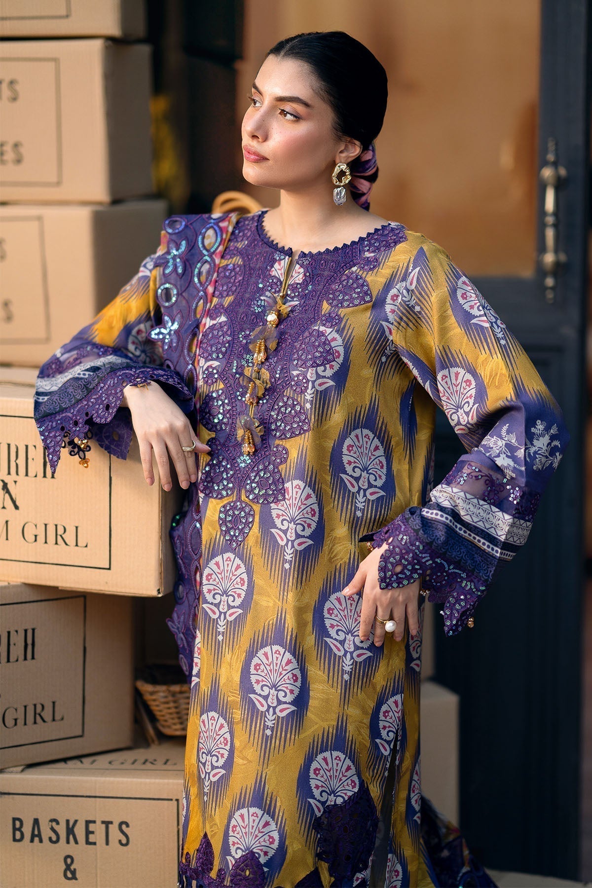 Nureh | Glam Girl Lawn | GL-22 - Riwayat-e-Khas