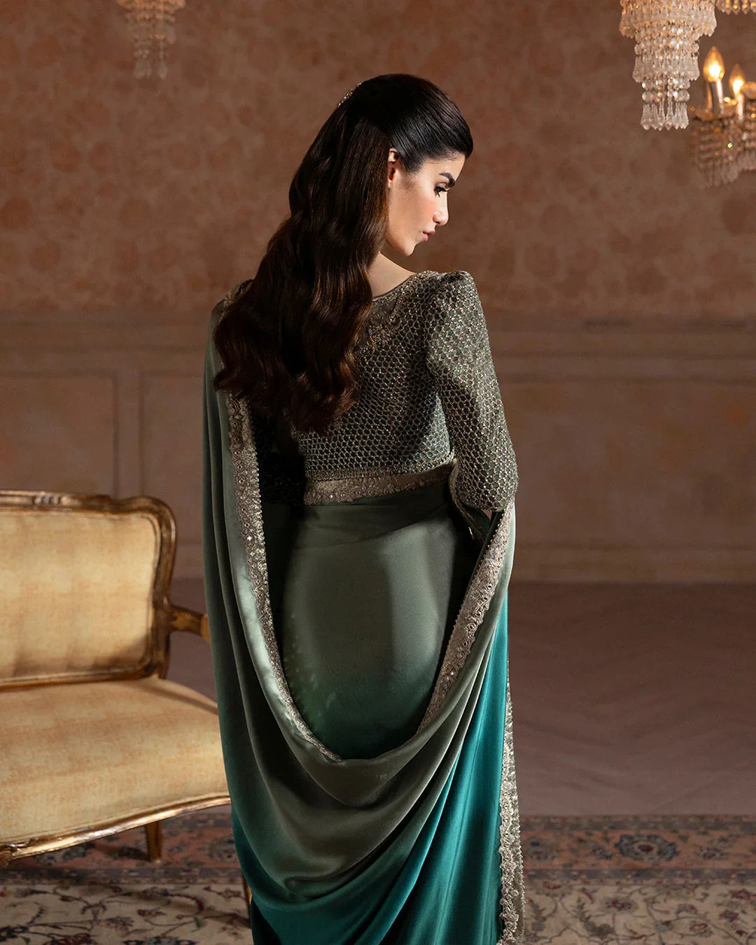 Faiza saqlain | Ismene formals | Ailey
