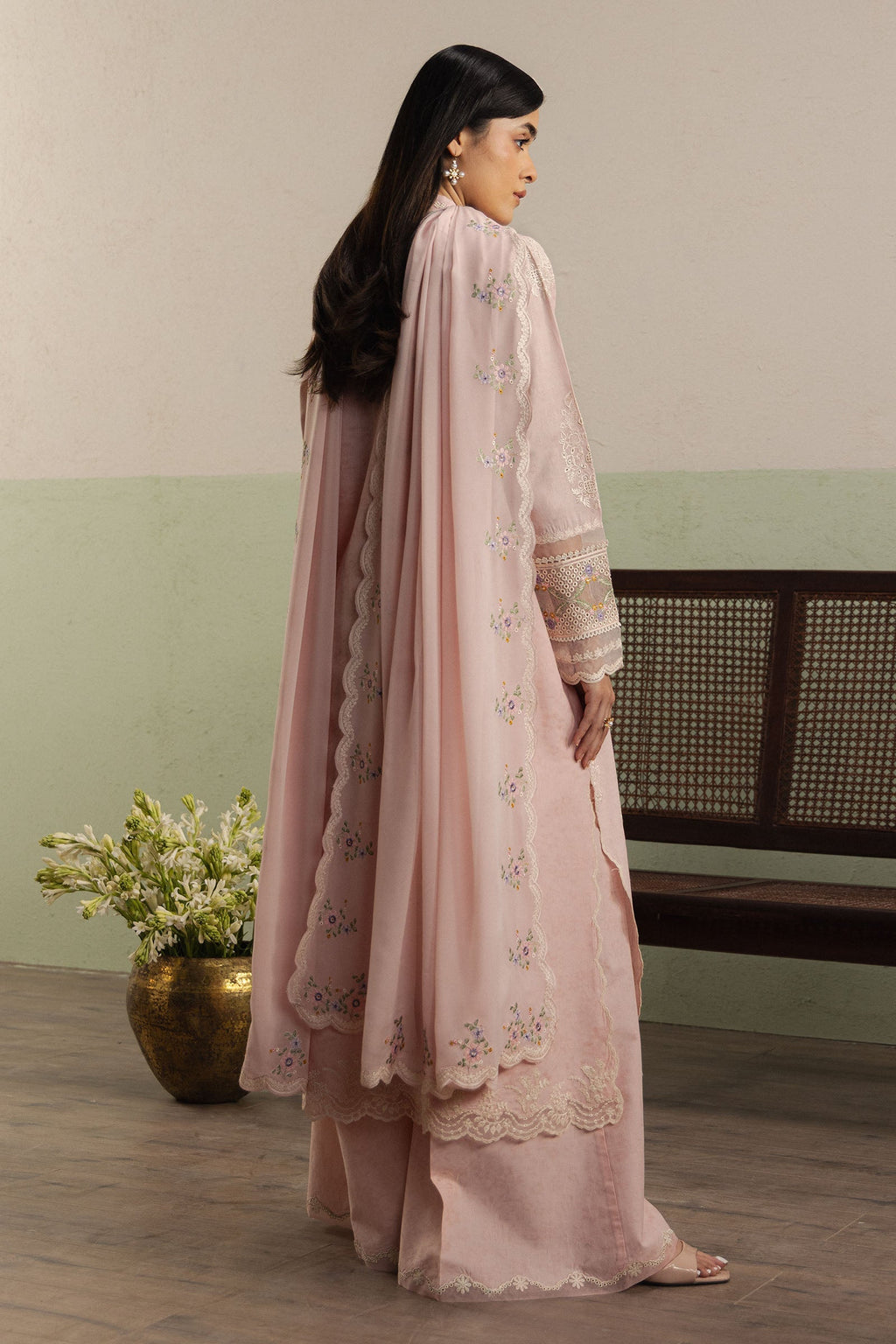 Zara Shahjahan | Eid Pret 2026 | Laraib