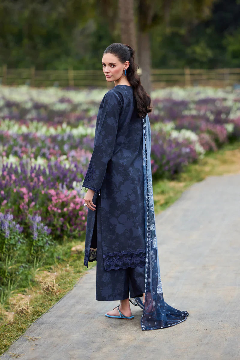 Farasha | Printed Essentials’26 | Cedar Whisper