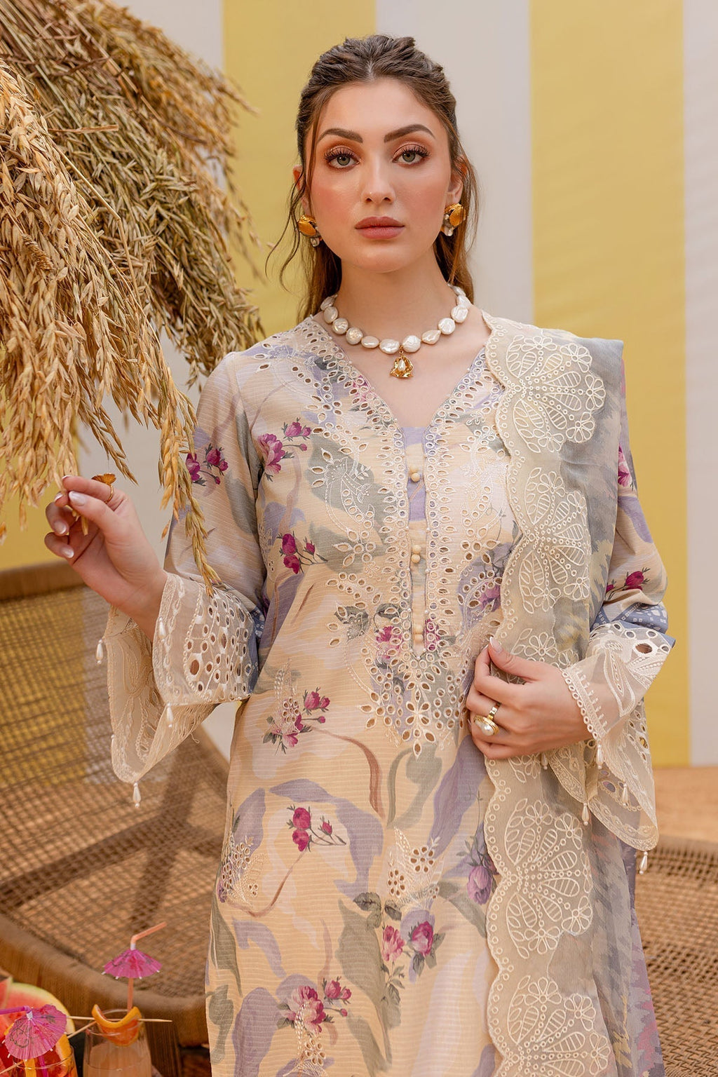 Nureh | Gardenia Lawn 25 | NSG-177 - Riwayat-e-Khas