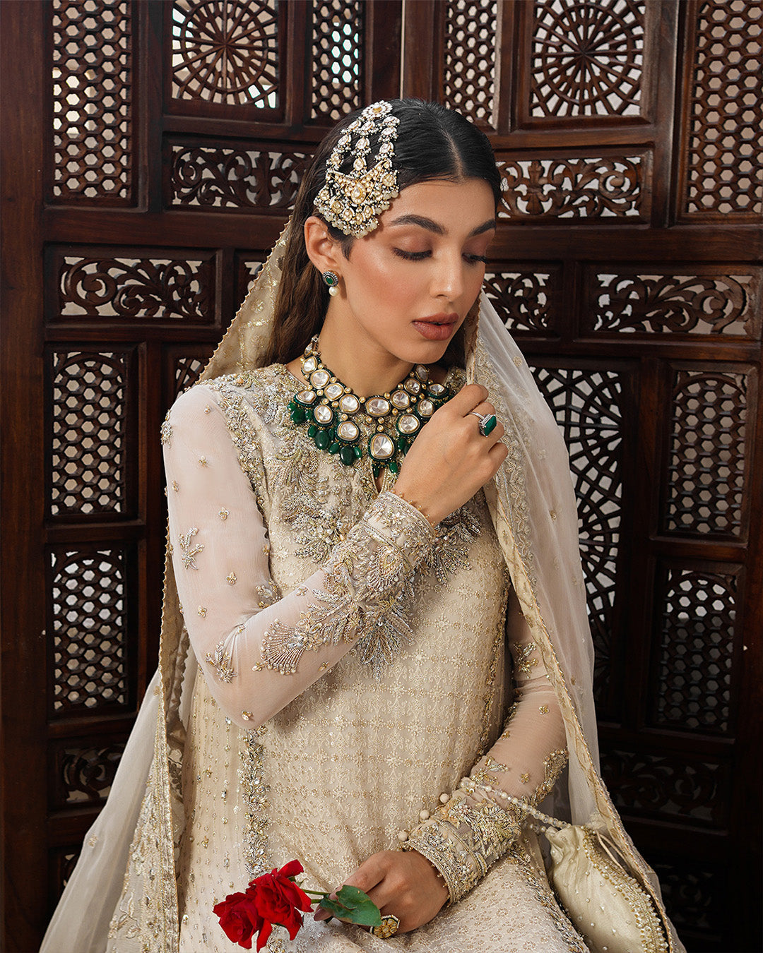 Faiza Saqlain | Irina | Elvana
