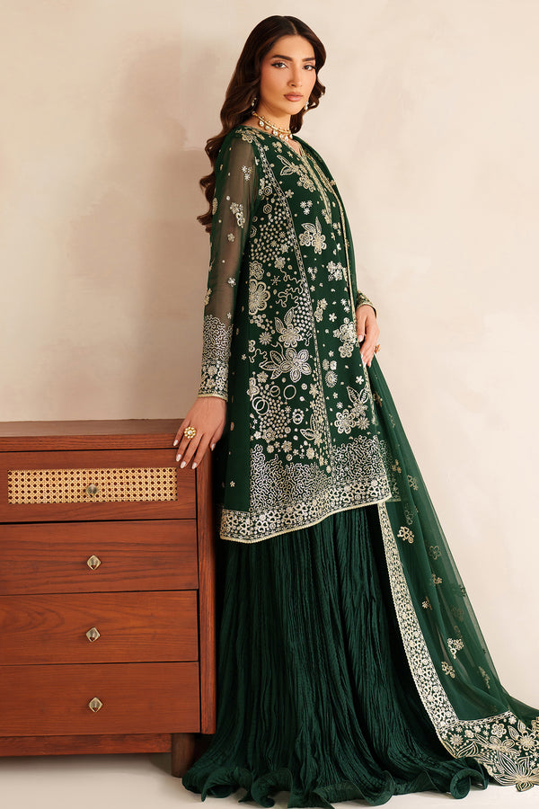 Farasha | STITCHED FORMALS ’26 | Silken Glow