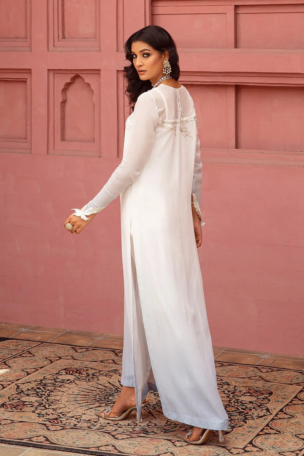 Nilofer Shahid | Nur e Subh Formals | Savera - Riwayat-e-Khas