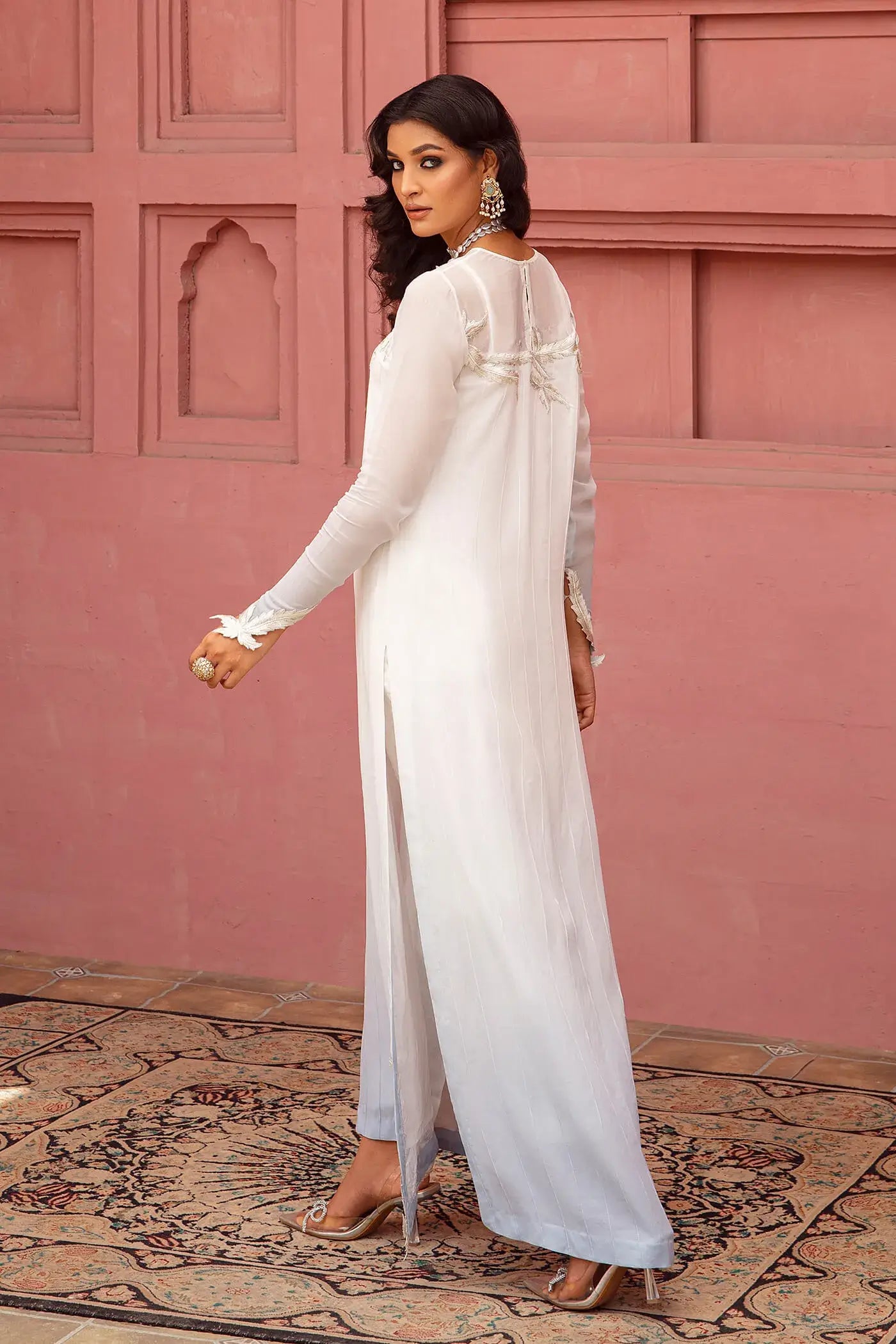 Nilofer Shahid | Nur e Subh Formals | Savera - Riwayat-e-Khas