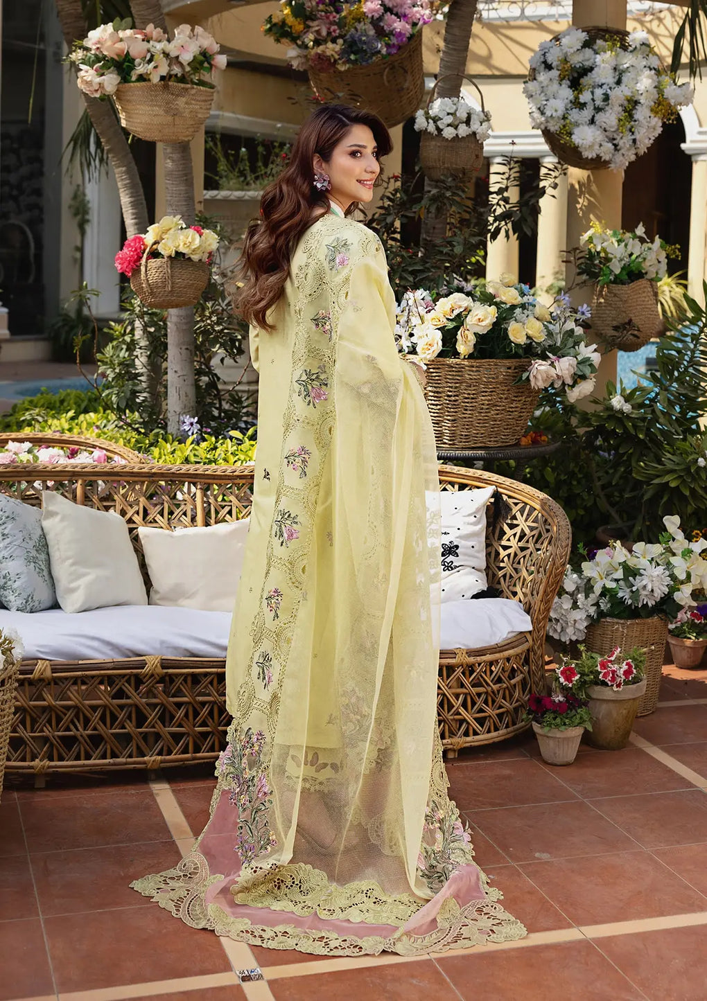 Elaf Premium | Luxury Lawn 25 | ELM-3A BAHAAR