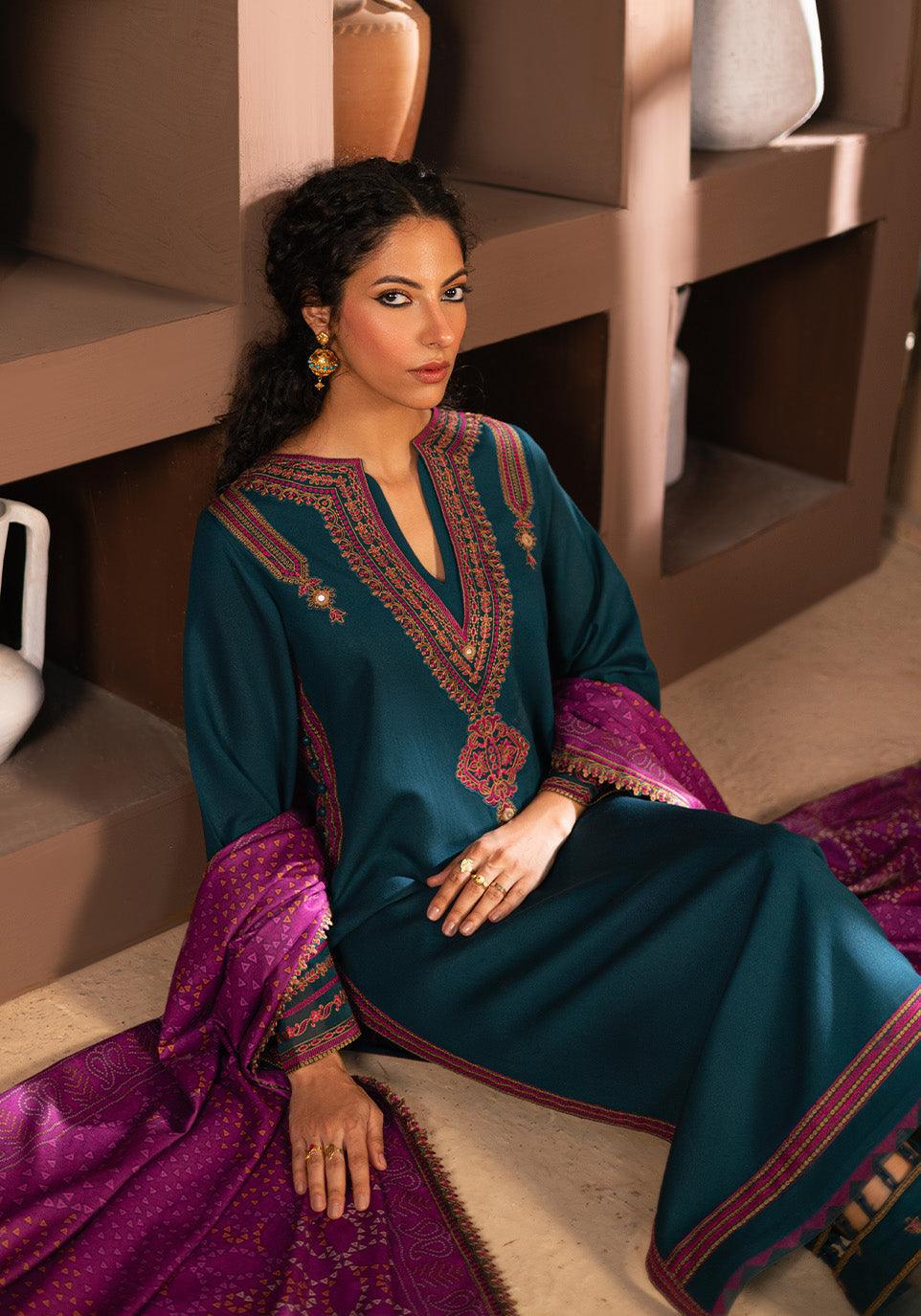 Zarqash | Kaya Casual Pret Fall 24 | ZQ 008 MIRA