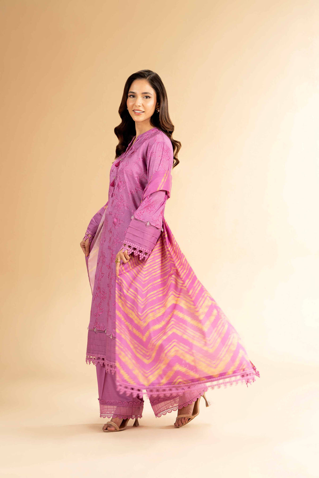 Nishat | Cross Season Edit | 42401822-1 - Riwayat-e-Khas