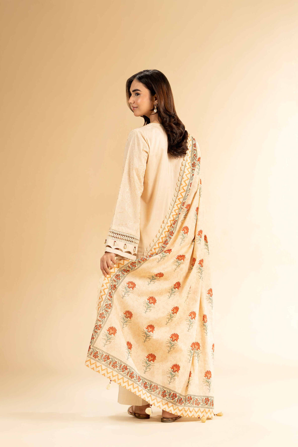 Nishat | Cross Season Edit | 42401825-1 - Riwayat-e-Khas