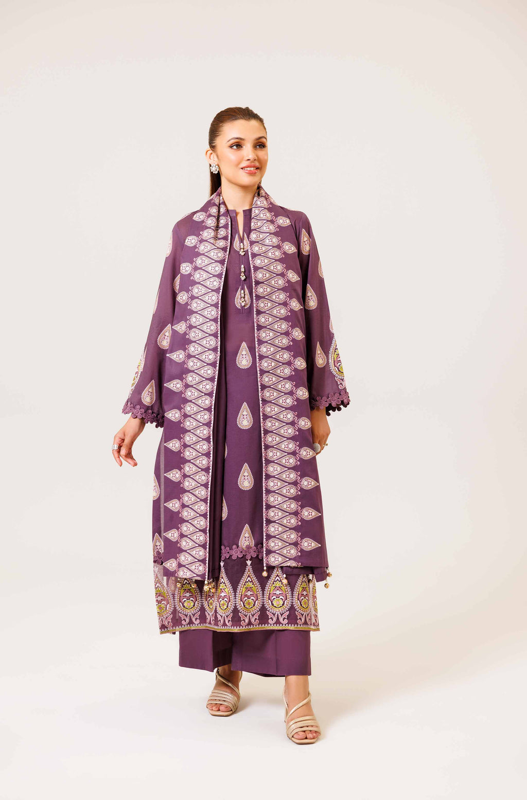 Nishat | Cross Season Edit | 42401986-1 - Riwayat-e-Khas