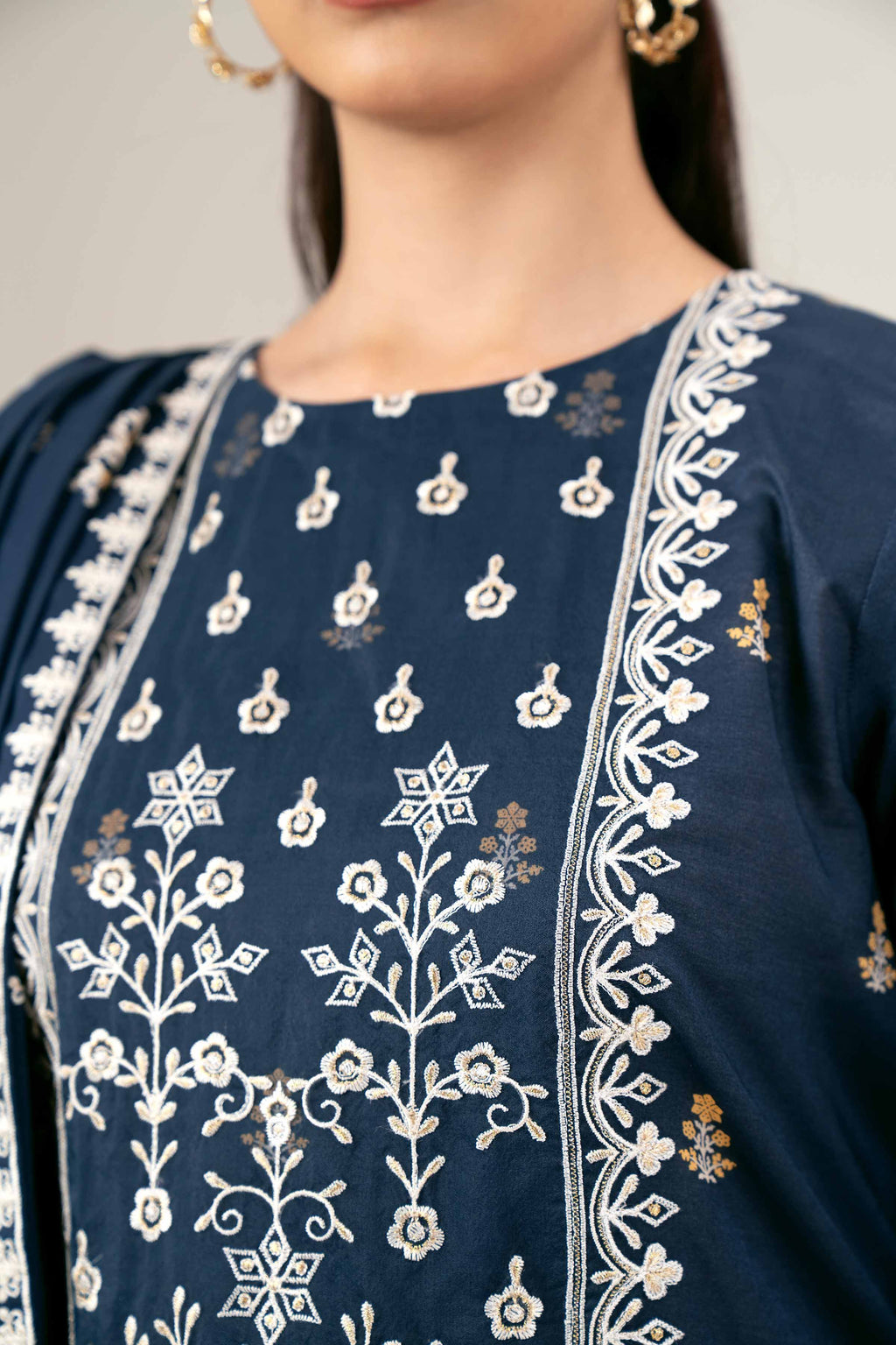 Nishat | Cross Season Edit | 42401989-1 - Riwayat-e-Khas