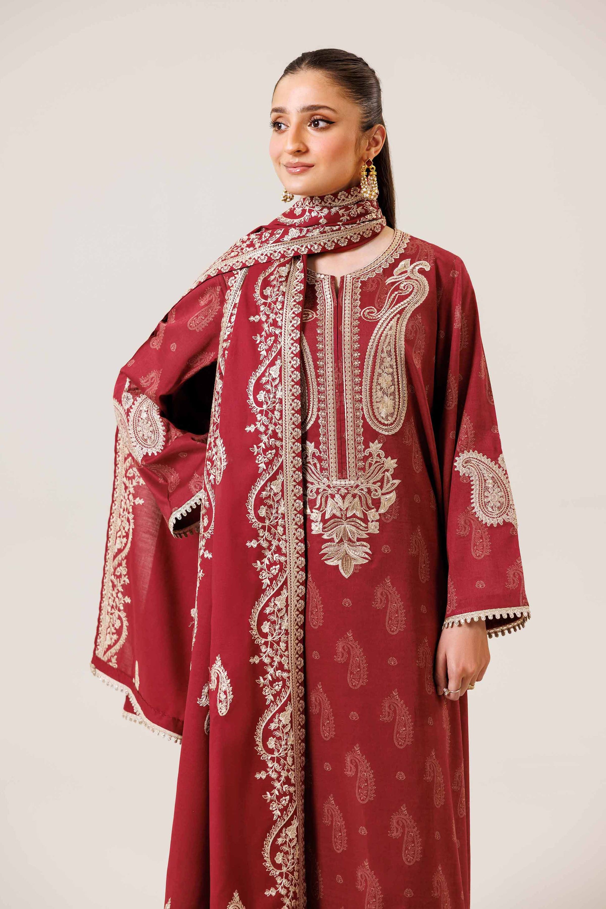 Nishat | Cross Season Edit | 42401990-1 - Riwayat-e-Khas
