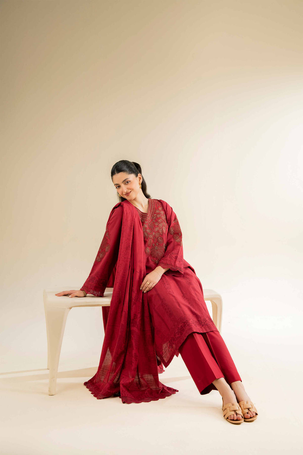 Nishat | Cross Season Edit | 42501042 - Riwayat-e-Khas