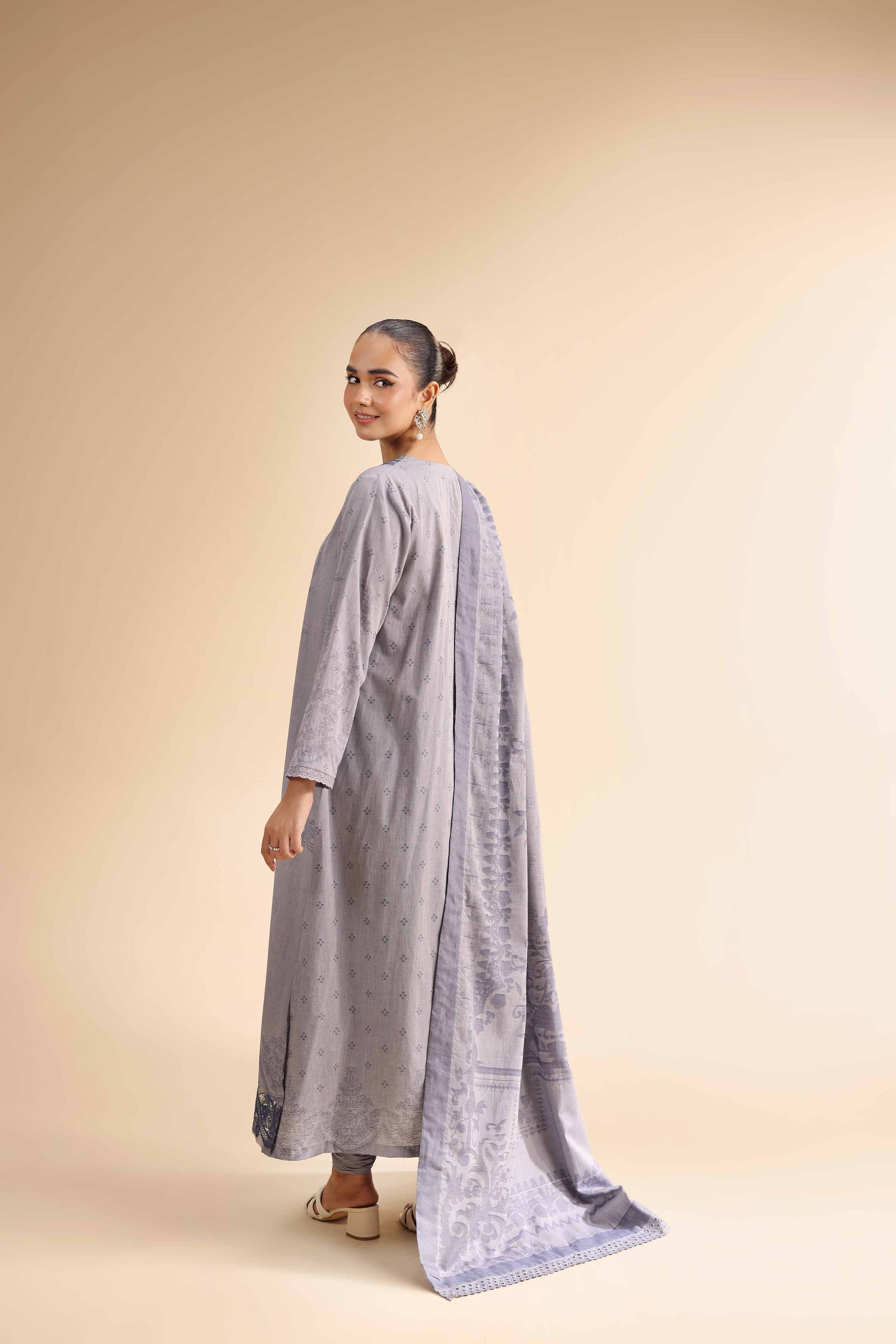 Nishat | Cross Season Edit | 42501048 - Riwayat-e-Khas