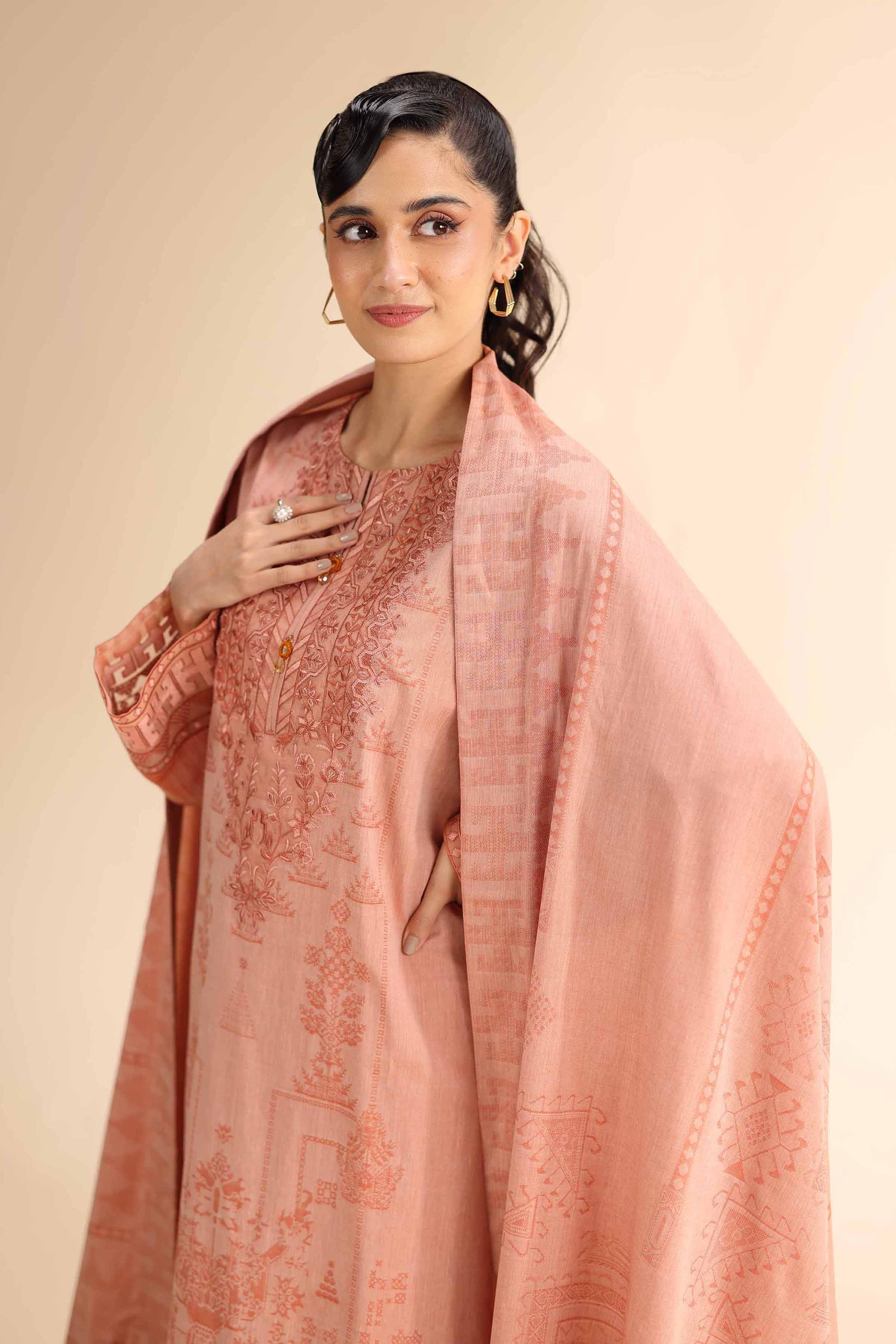 Nishat | Cross Season Edit | 42501049 - Riwayat-e-Khas