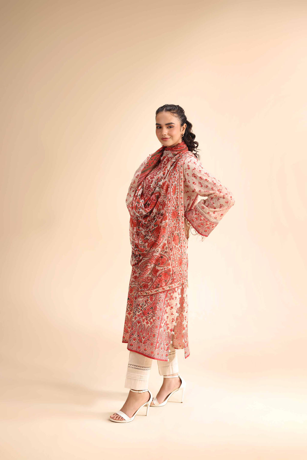 Nishat | Cross Season Edit | 42501053 - Riwayat-e-Khas
