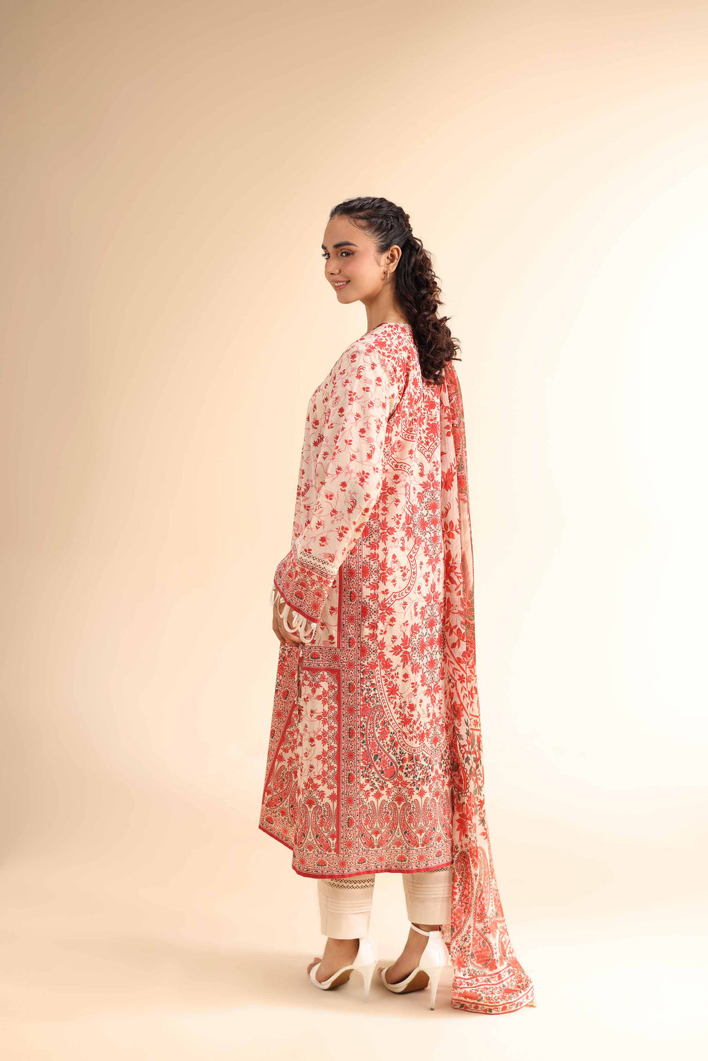Nishat | Cross Season Edit | 42501053 - Riwayat-e-Khas