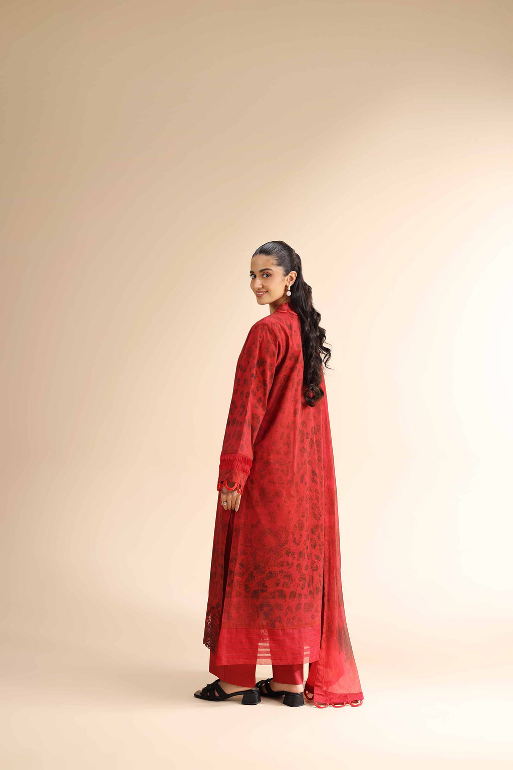 Nishat | Cross Season Edit | 42501055 - Riwayat-e-Khas