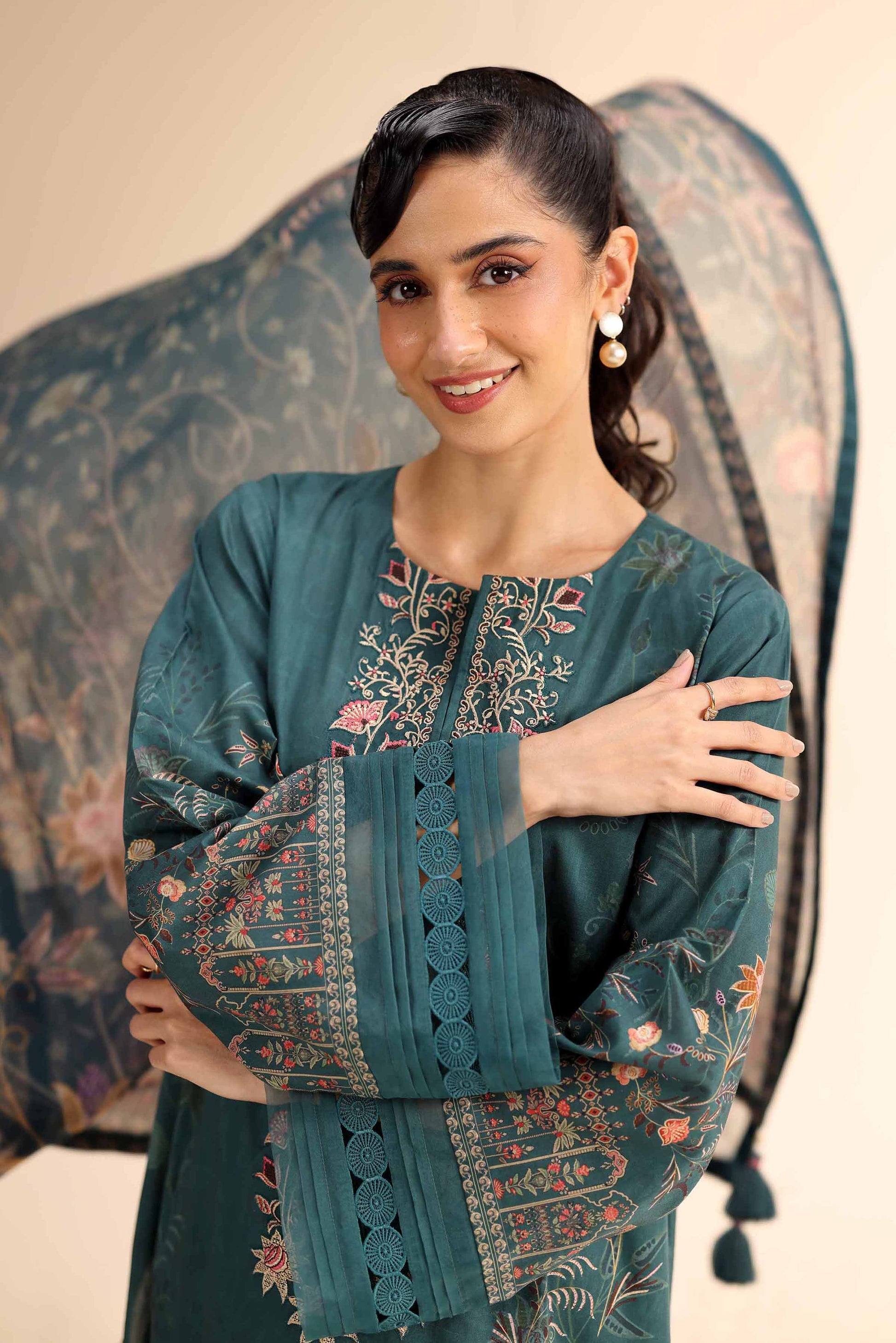 Nishat | Cross Season Edit | 42501057 - Riwayat-e-Khas