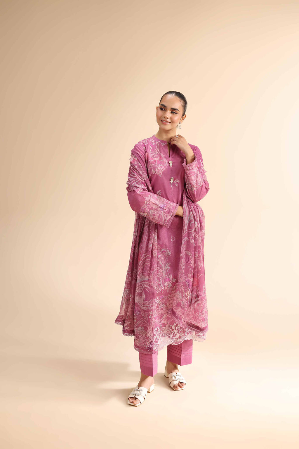 Nishat | Cross Season Edit | 42501059 - Riwayat-e-Khas