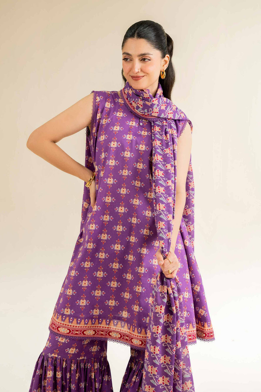 Nishat | Cross Season Edit | 42501063 - Riwayat-e-Khas