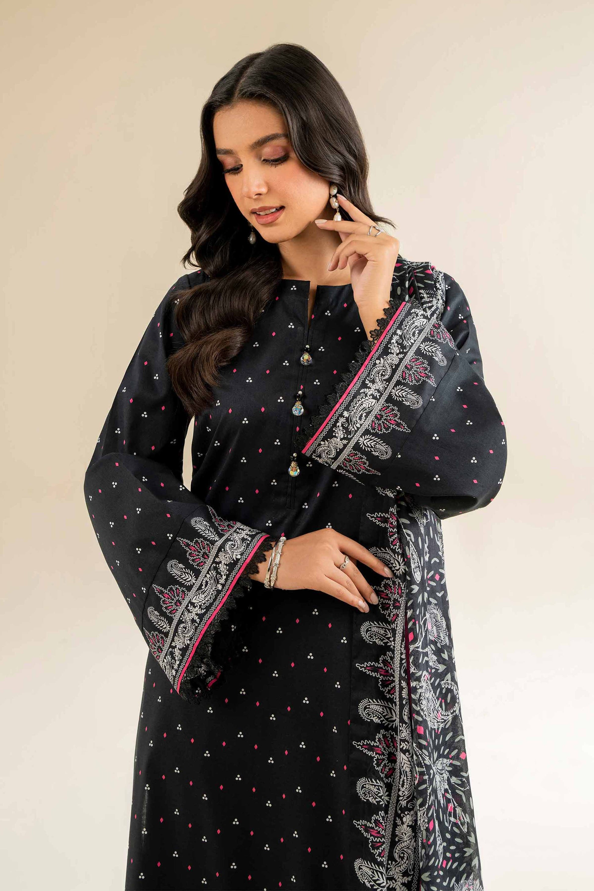 Nishat | Cross Season Edit | 42501067 - Riwayat-e-Khas