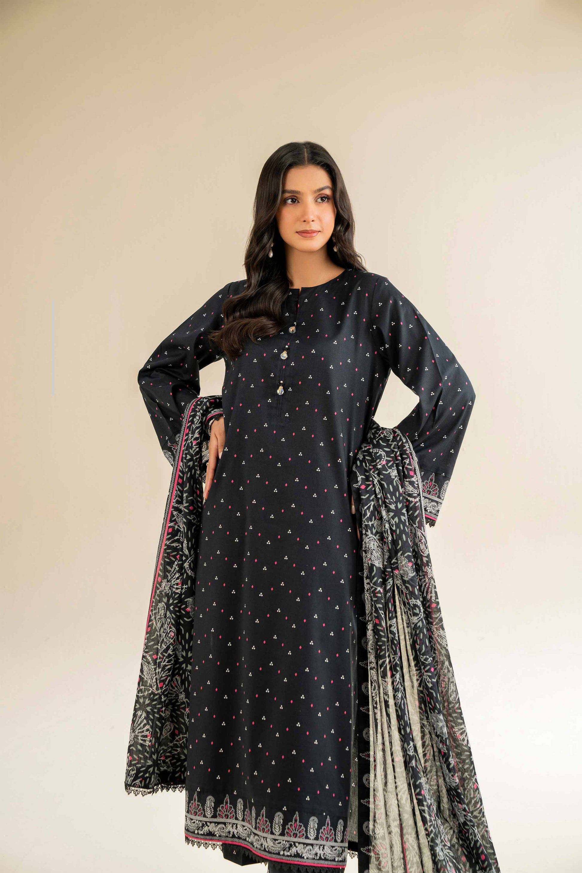 Nishat | Cross Season Edit | 42501067 - Riwayat-e-Khas