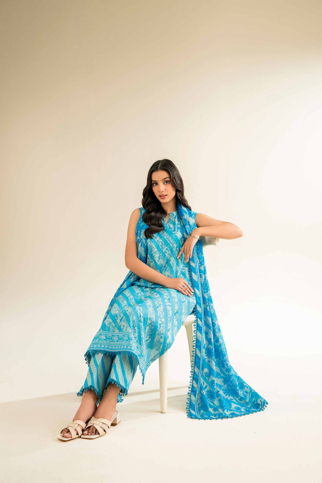 Nishat | Cross Season Edit | 42501068 - Riwayat-e-Khas