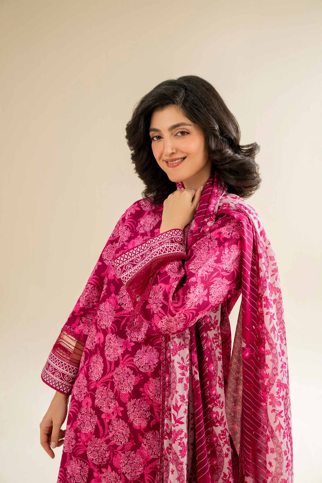 Nishat | Cross Season Edit | 42501070 - Riwayat-e-Khas