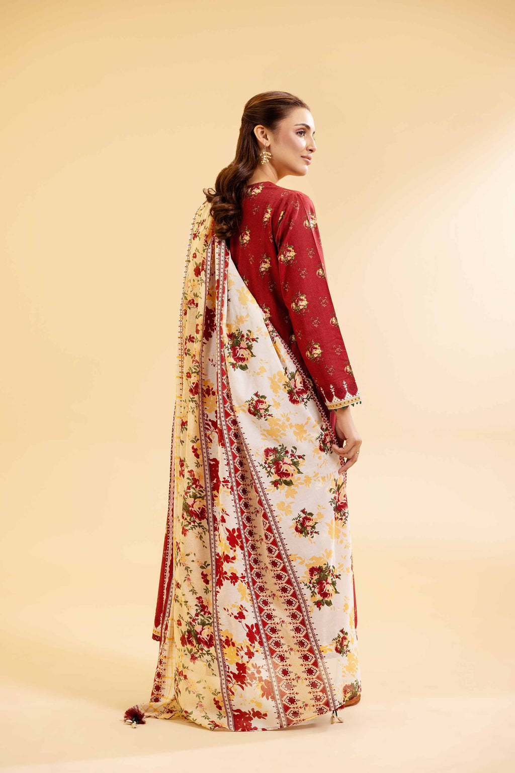 Nishat | Cross Season Edit | 42501073 - Riwayat-e-Khas