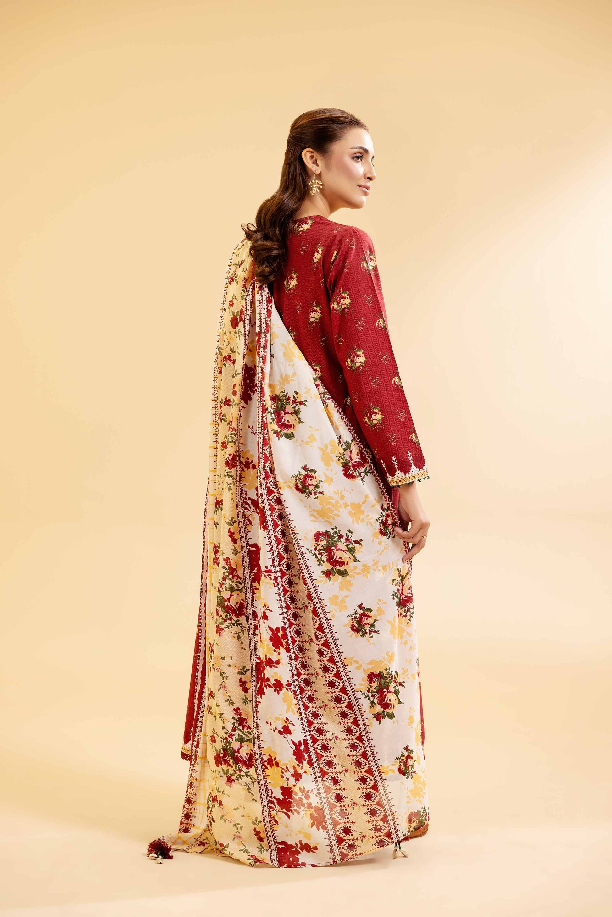 Nishat | Cross Season Edit | 42501073 - Riwayat-e-Khas